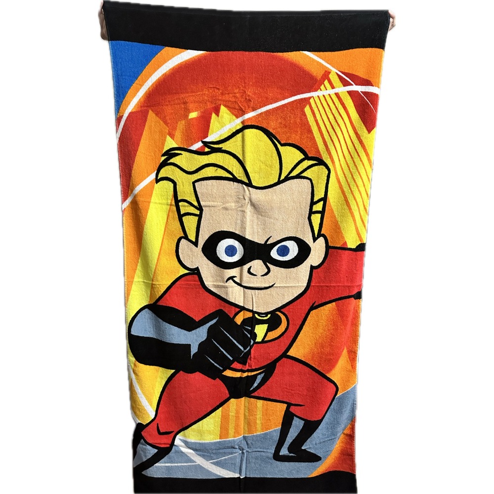Disney Pixar The Incredibles Beach Towel Unisex 30x60 Multi Dash Parr Superhero